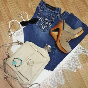 Buckle Rock Revival easy boot